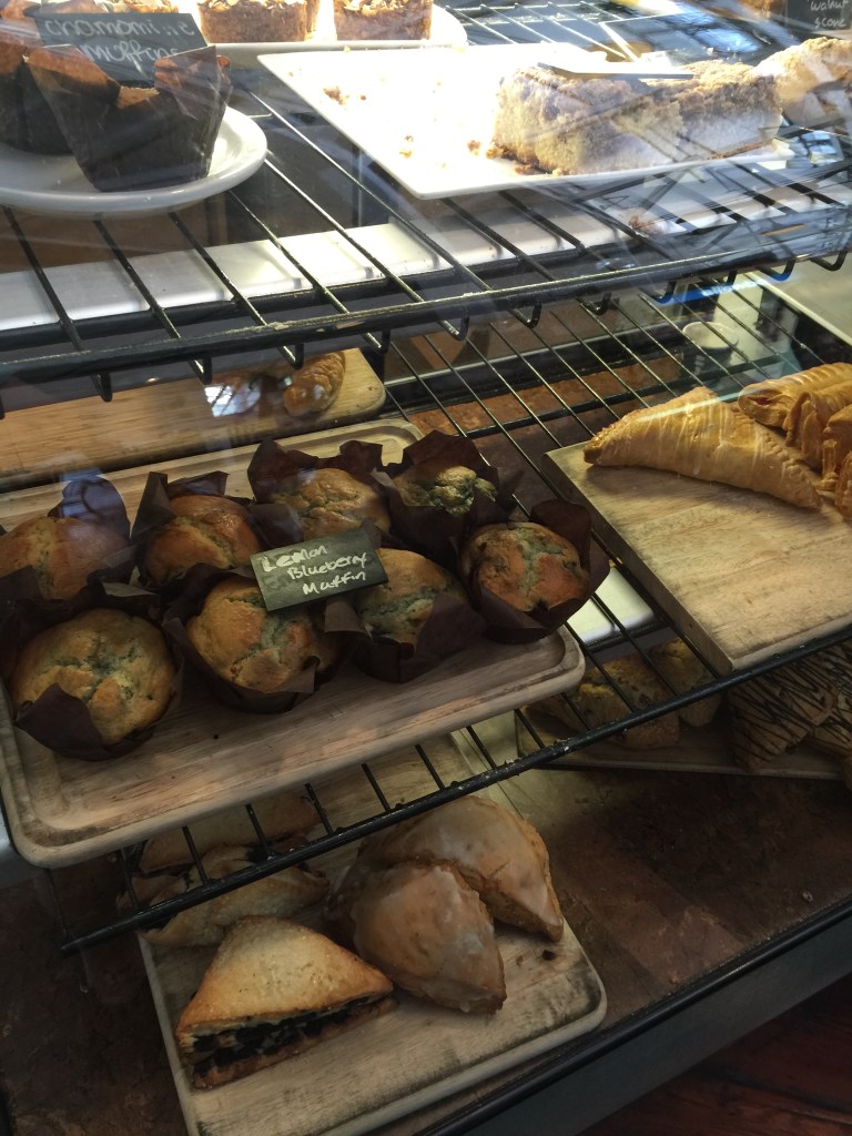 From this case, I chose a piece of crumbly coffee cake.........